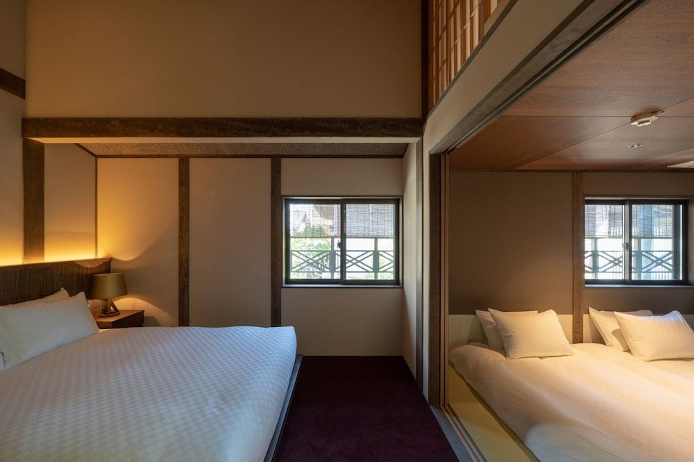 THE KAZAHAYA Suite