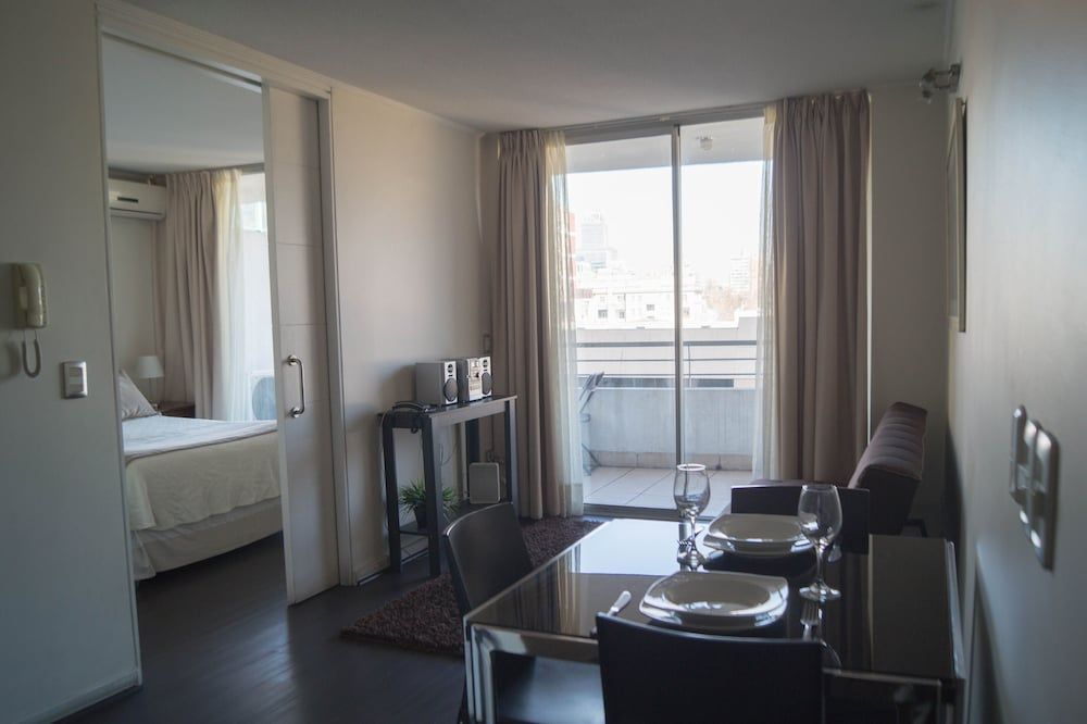 undefined Rentasuite 8