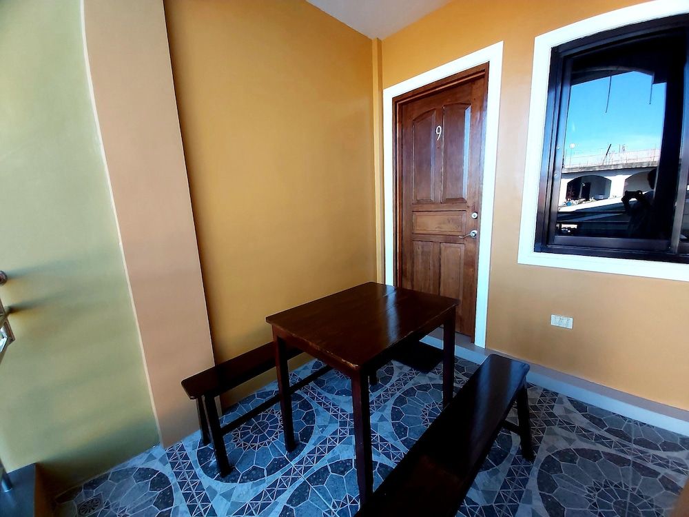 Golden Pension House Premium Room, Garden View 19