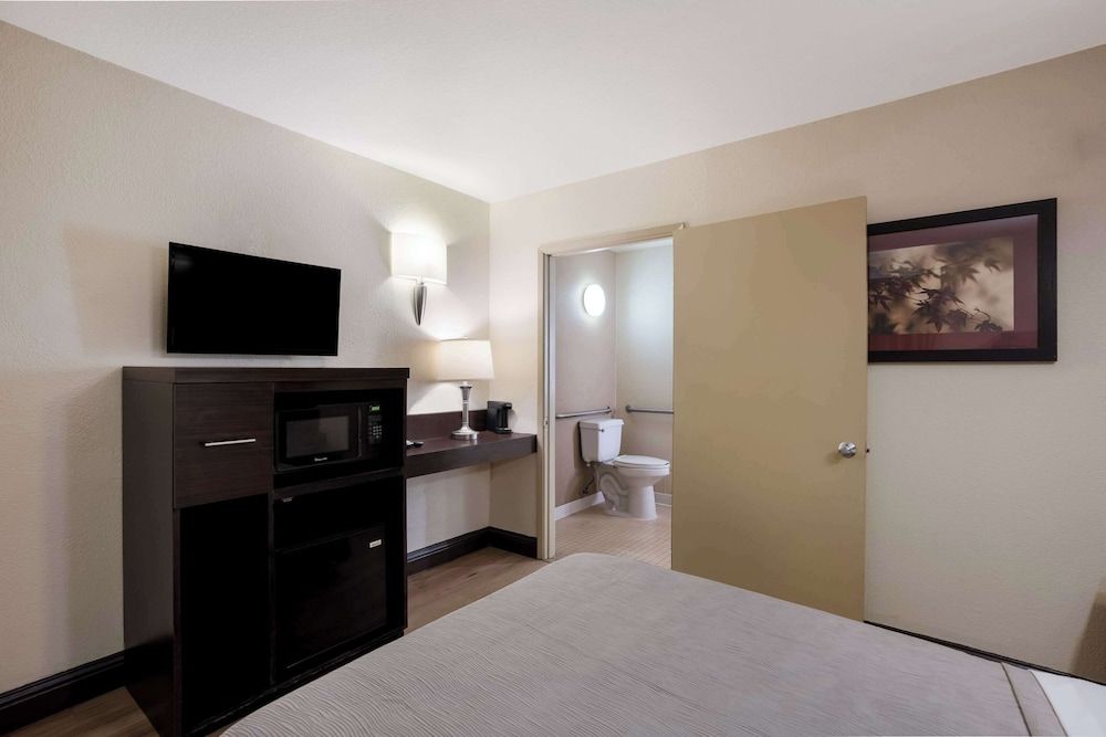 1 Single Bed, Nonsmoking, Accessible