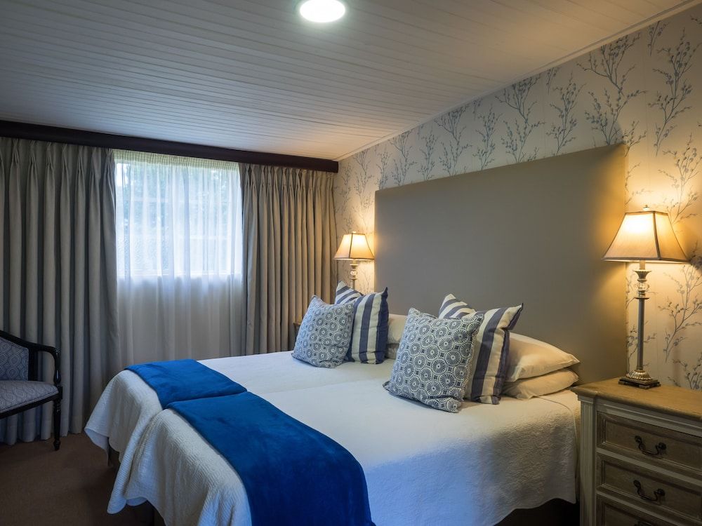 Fouriesburg Country Inn Twin Room 2