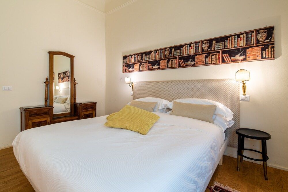 undefined Uffizi Prestige by Mmega 8