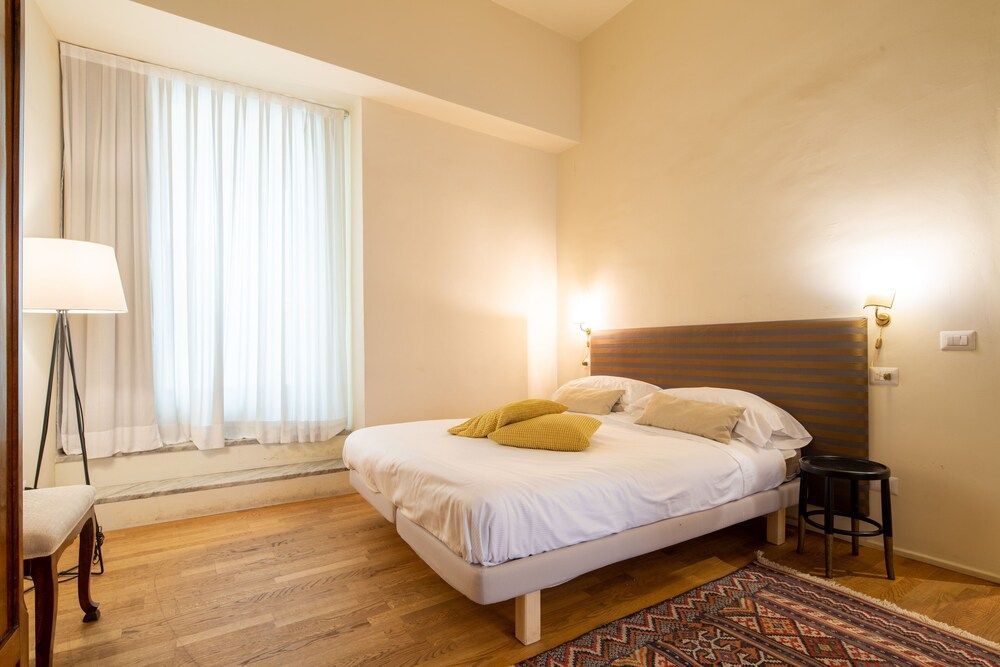 undefined Uffizi Prestige by Mmega 7