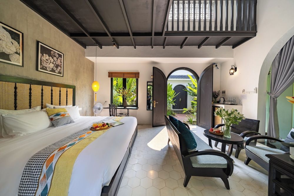 undefined Nghe Garden Resort