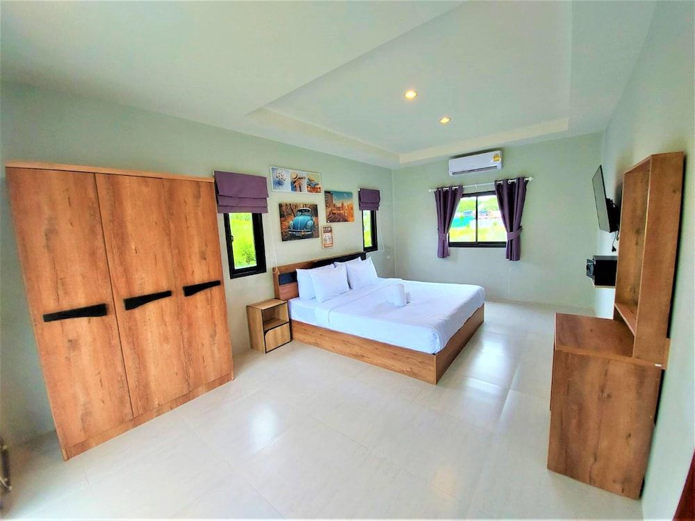 undefined Malinee Resort 2