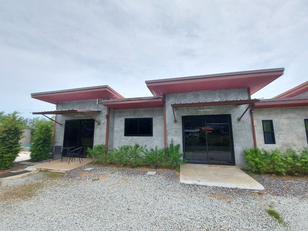 undefined Malinee Resort 10