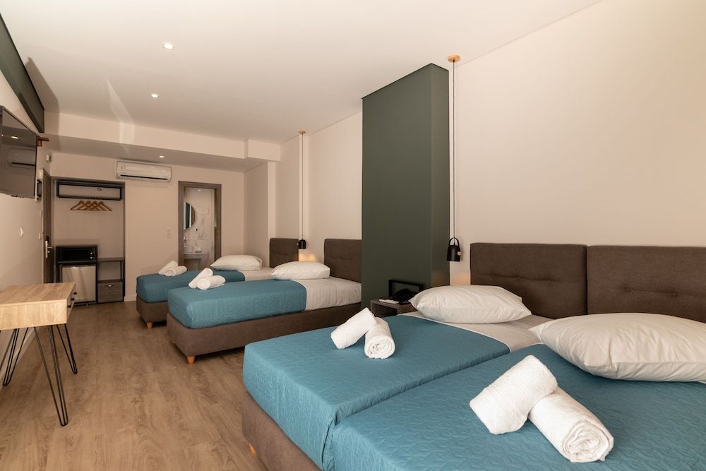 undefined Dunlin Hotel 4