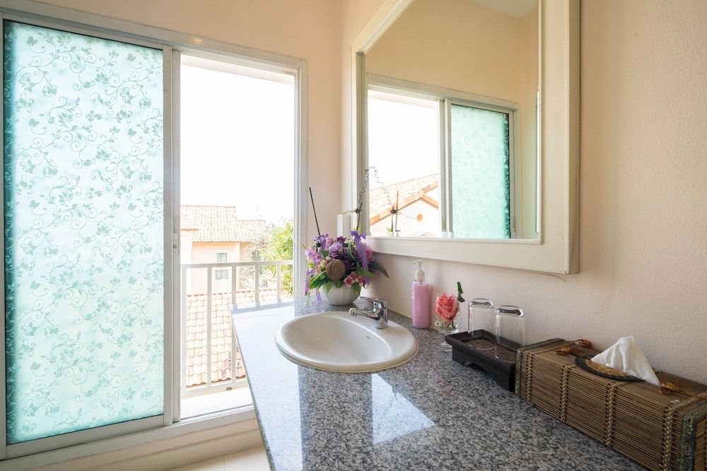 Baan Anodat Exclusive Room 15