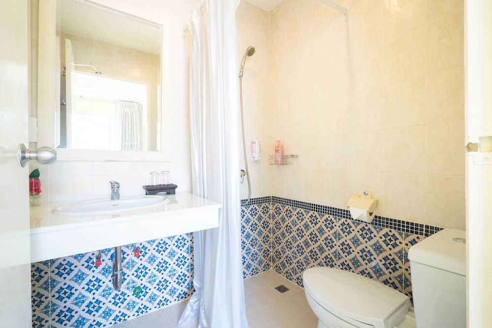 Baan Anodat Exclusive Room 12