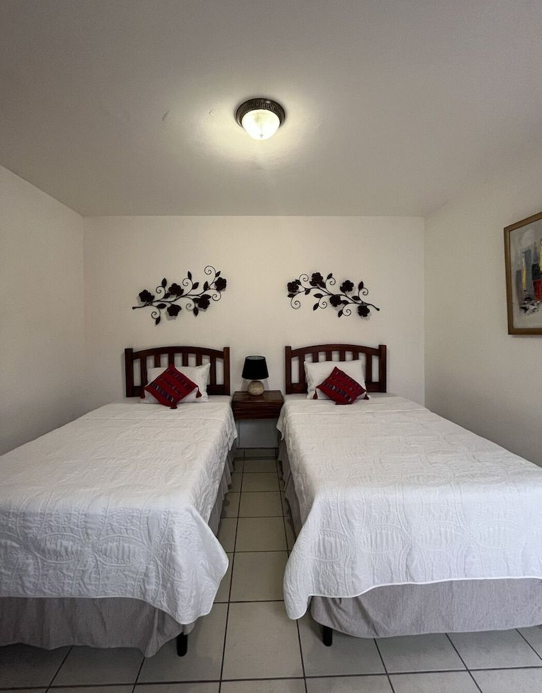 Nico Hotel Traditional Triple Room 2