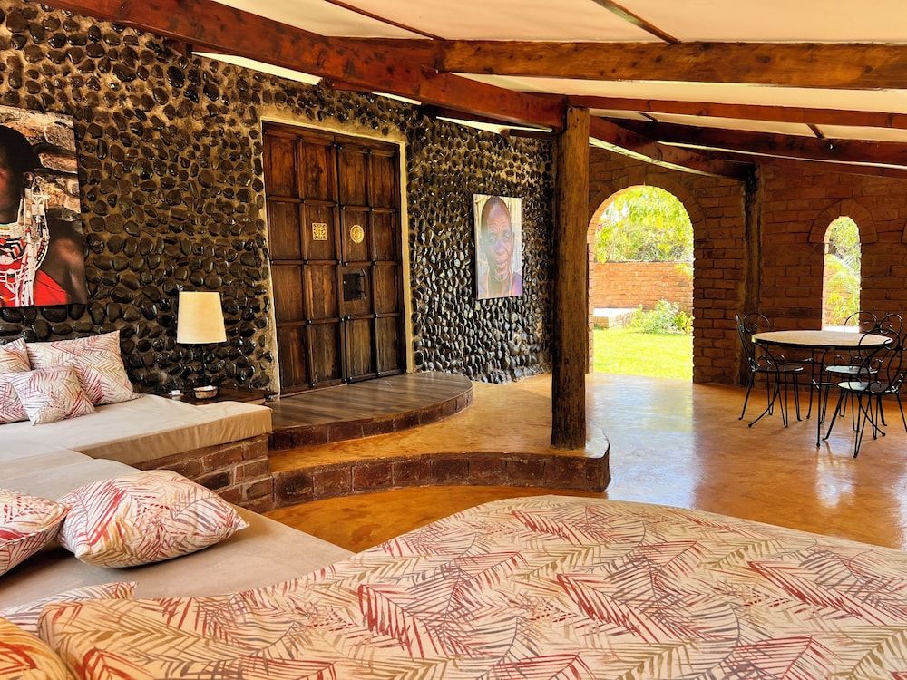 PINK FLAMINGO BOUTIQUE HOTEL Honeymoon Suite 5