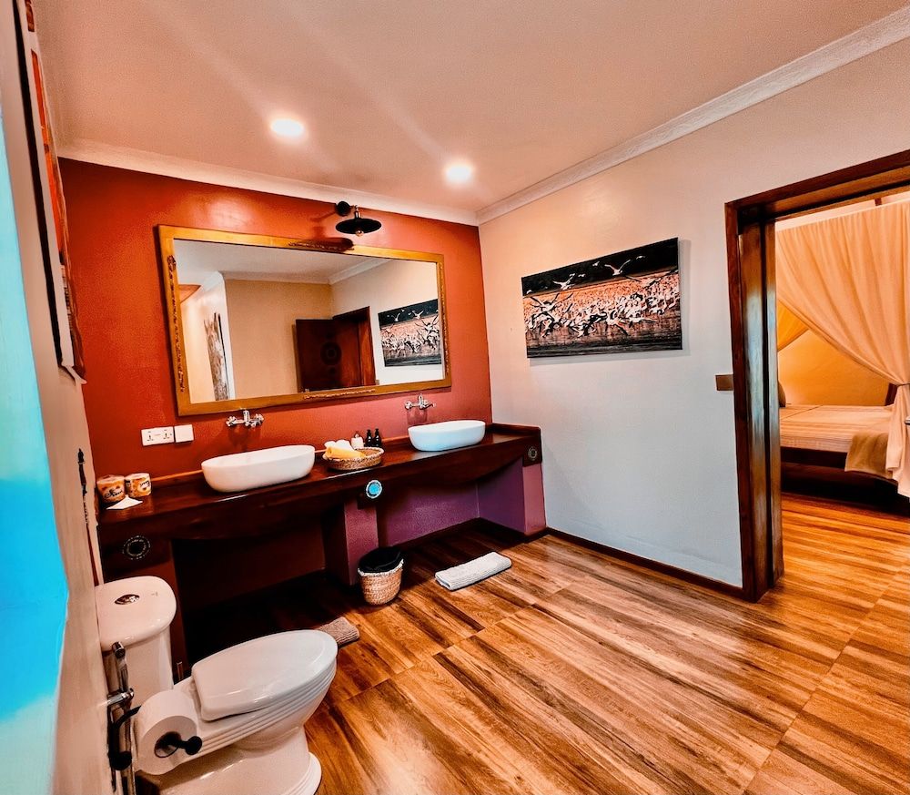 PINK FLAMINGO BOUTIQUE HOTEL Honeymoon Suite 9