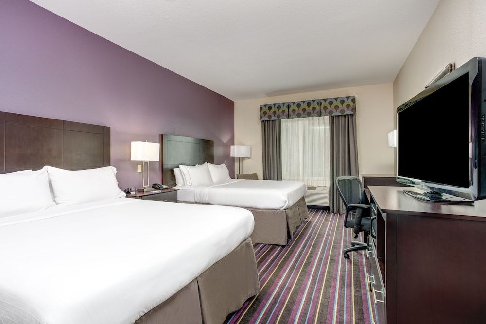 Room, 2 Queen Beds, Non Smoking