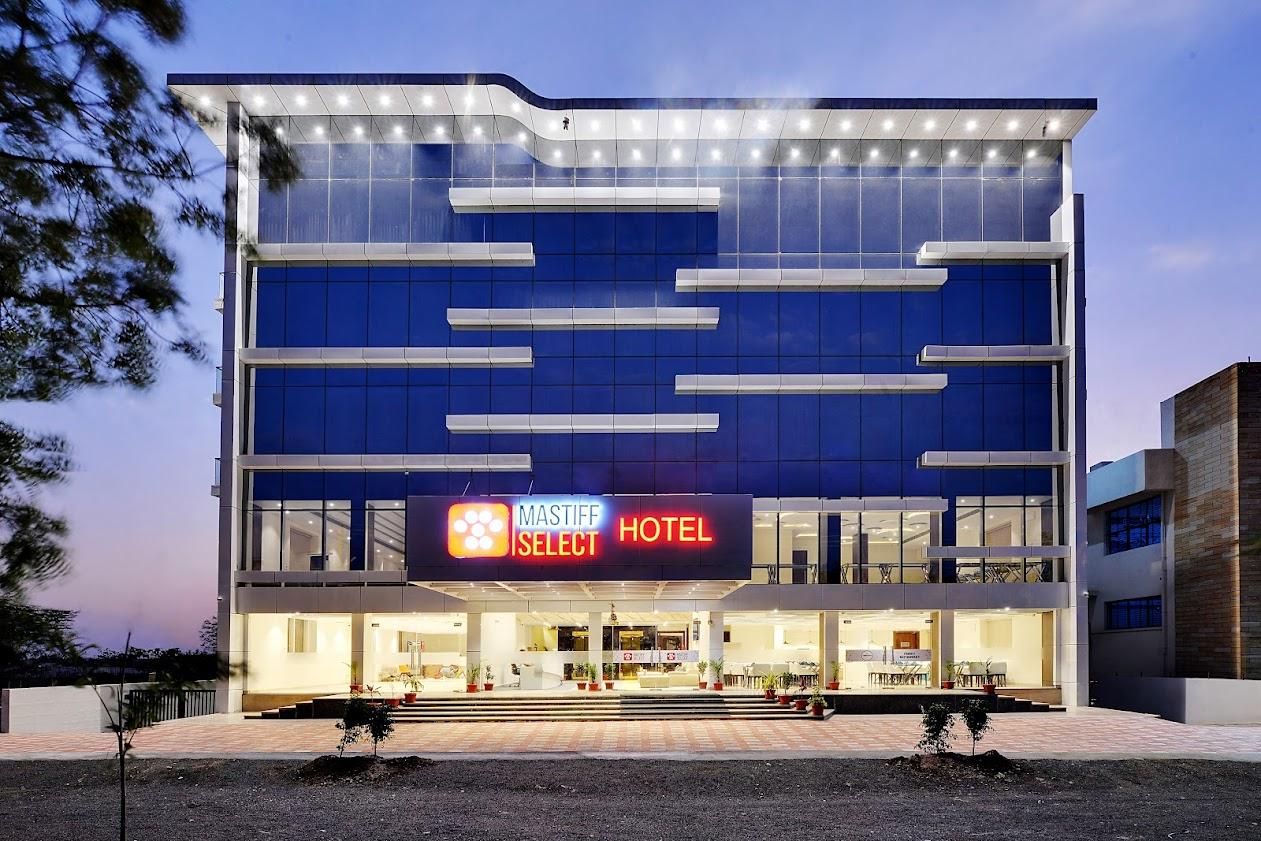 Hotel Exterior
