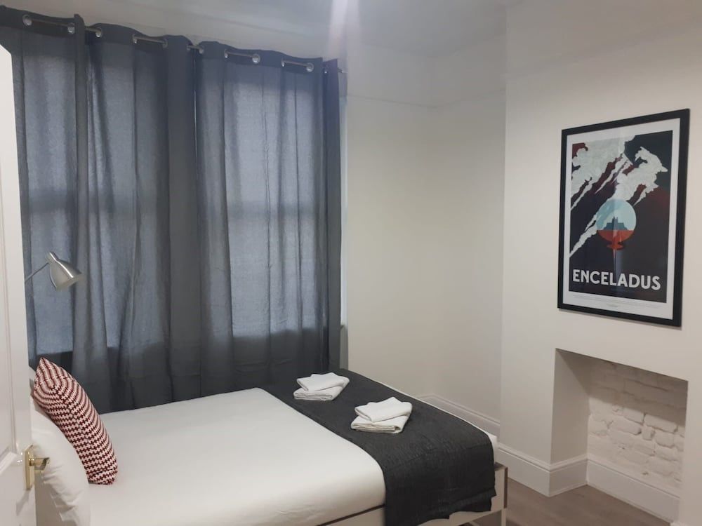 undefined Marble Apartments Broadway Two 5