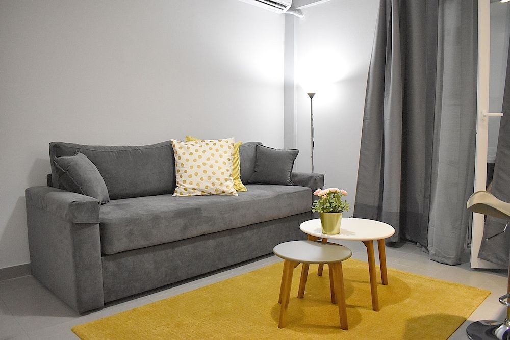 Check Point - Acropolis Room 14