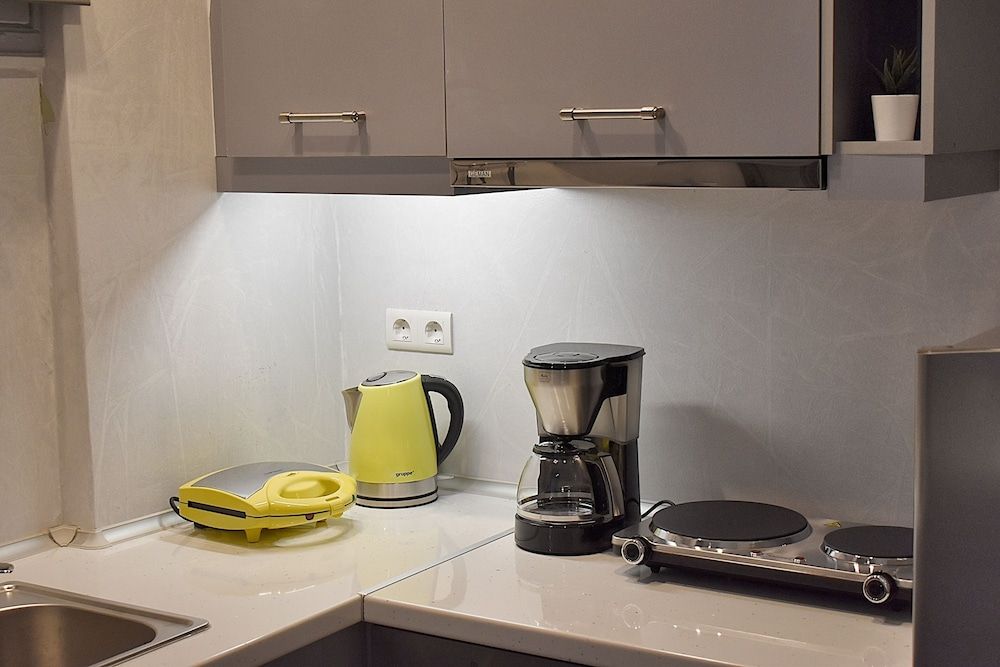 Check Point - Acropolis Room 16