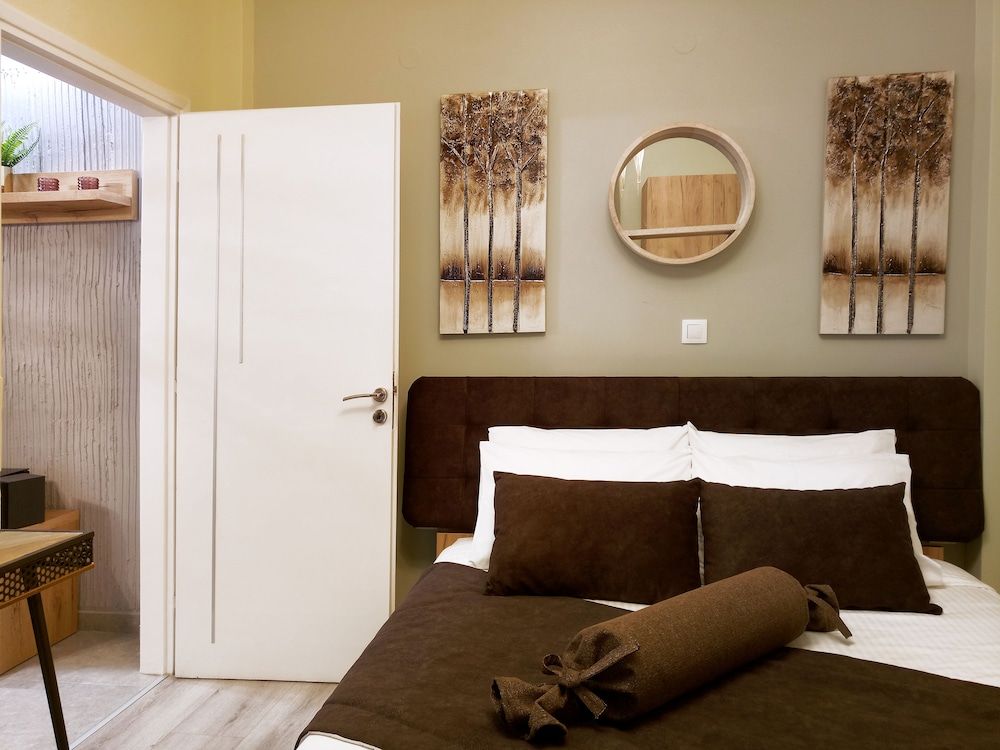 undefined Kosmima Deluxe Apt Must 4