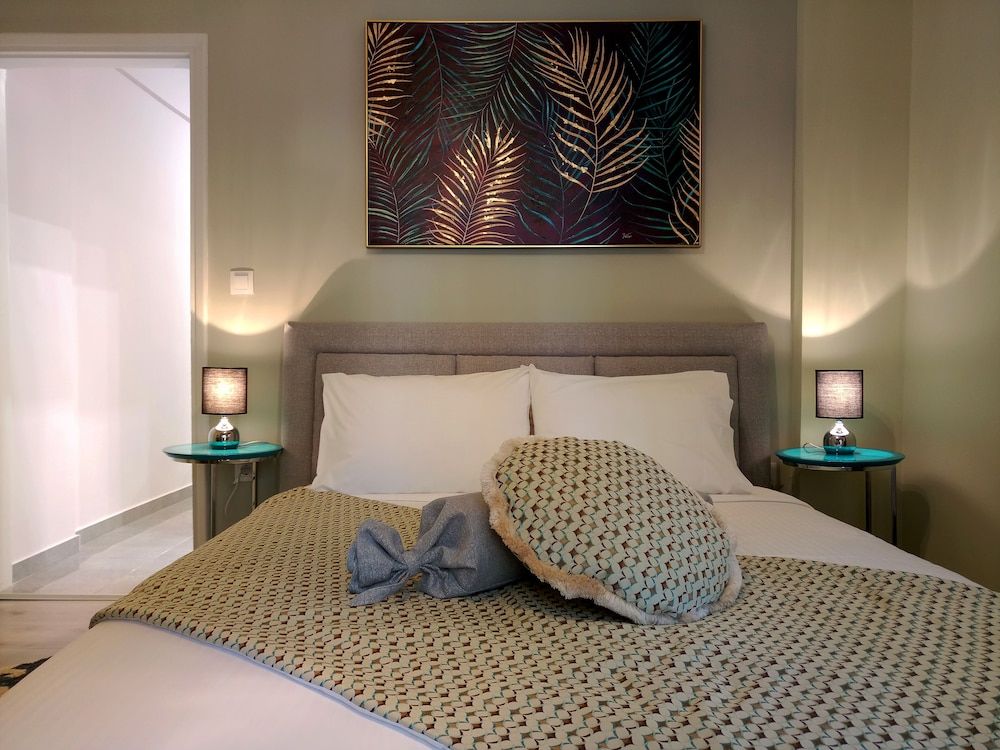 undefined Kosmima Deluxe Apt Must 3