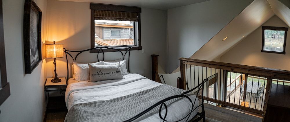 Wilderness Club Cottage 1311 3