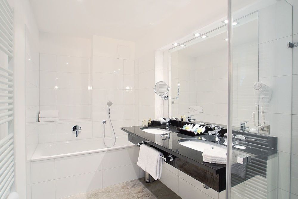 Winzerstube Ihringen Junior Suite 3