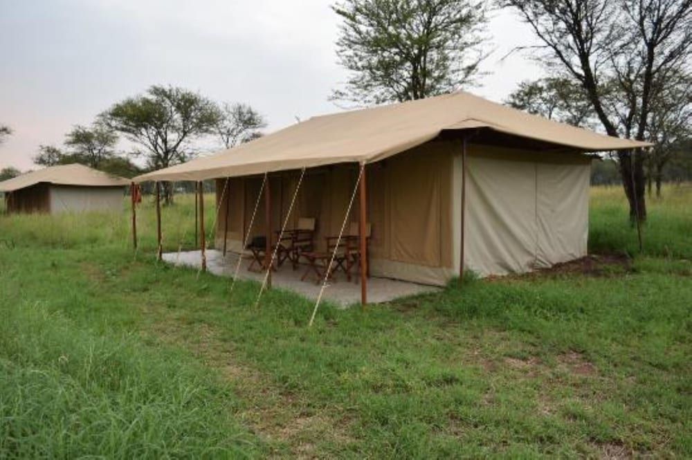 Luxury Tent, 3 Twin Beds, Non Smoking