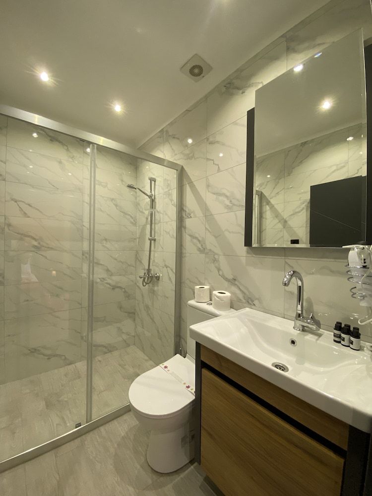 Roy Otel Akçay Family Suite 11