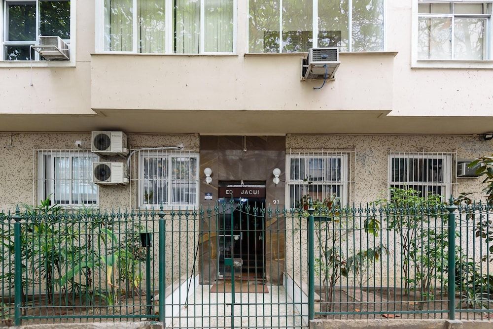 undefined Great Location in Ipanema 50m From the Beach Jn505 Z2 2