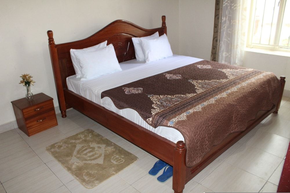 undefined Happy Home and Dine 7