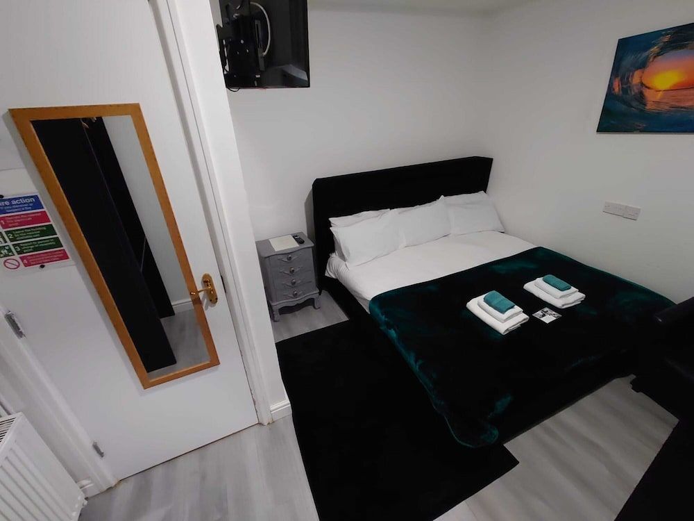 High Tide Hotel Superior Double Room, 1 King Bed