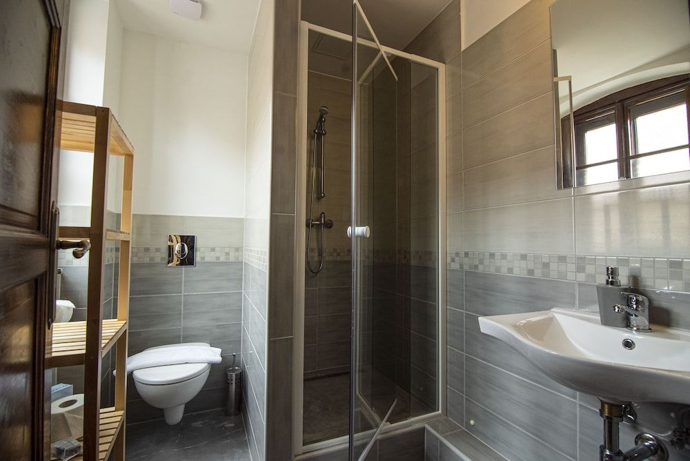 Jégverem Fogadó Double Room, Private Bathroom 7