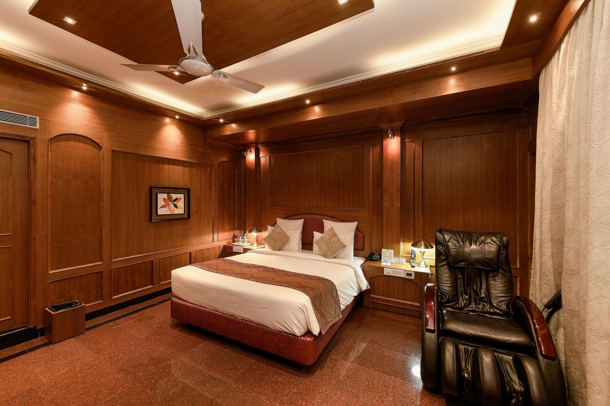 undefined Sandesh The Prince 5