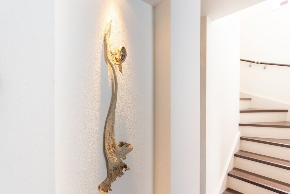 Handrails in stairways