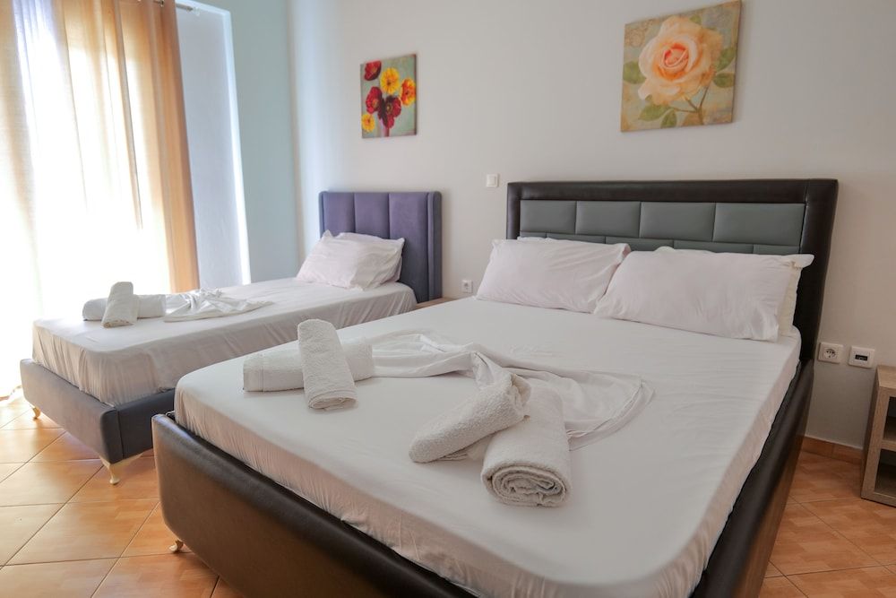 Hotel Driloni Quadruple Room, Balcony 2