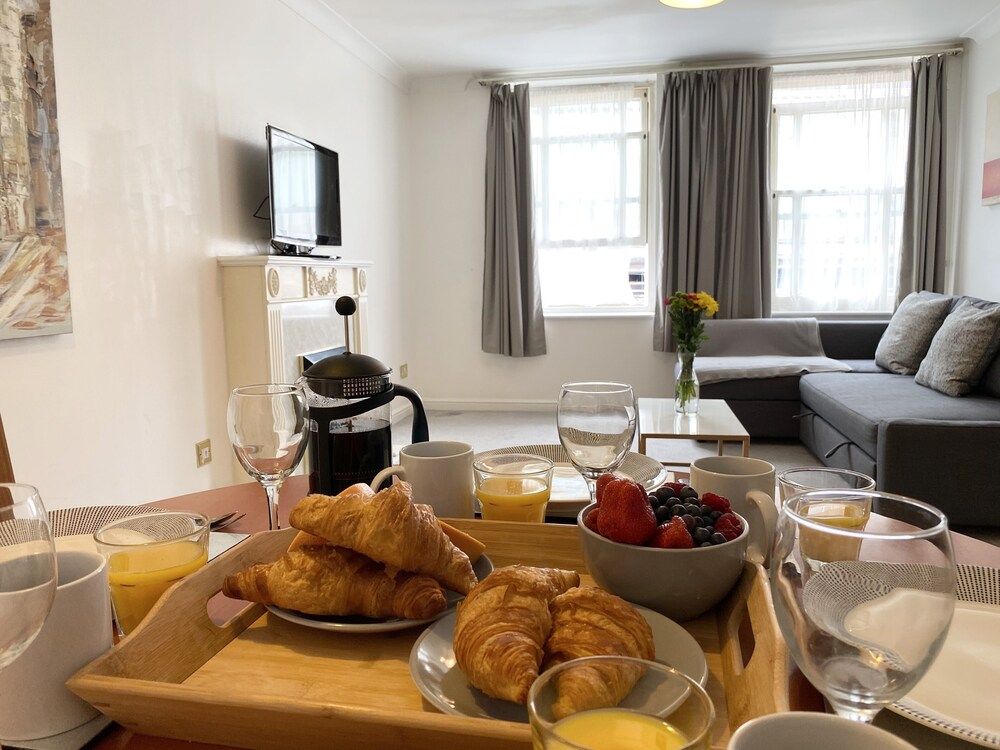 Apartment Next to Victoria Station City Apartment, 1 Bedroom 12