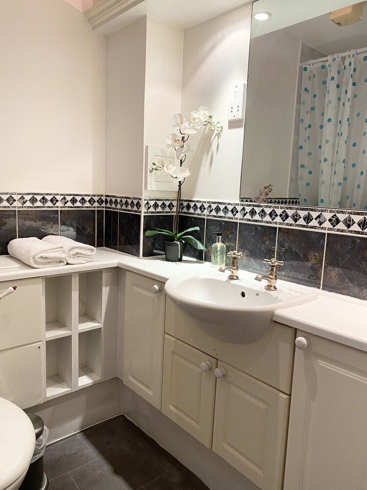 Apartment Next to Victoria Station City Apartment, 1 Bedroom 19