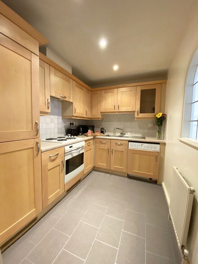 Apartment Next to Victoria Station City Apartment, 1 Bedroom 6