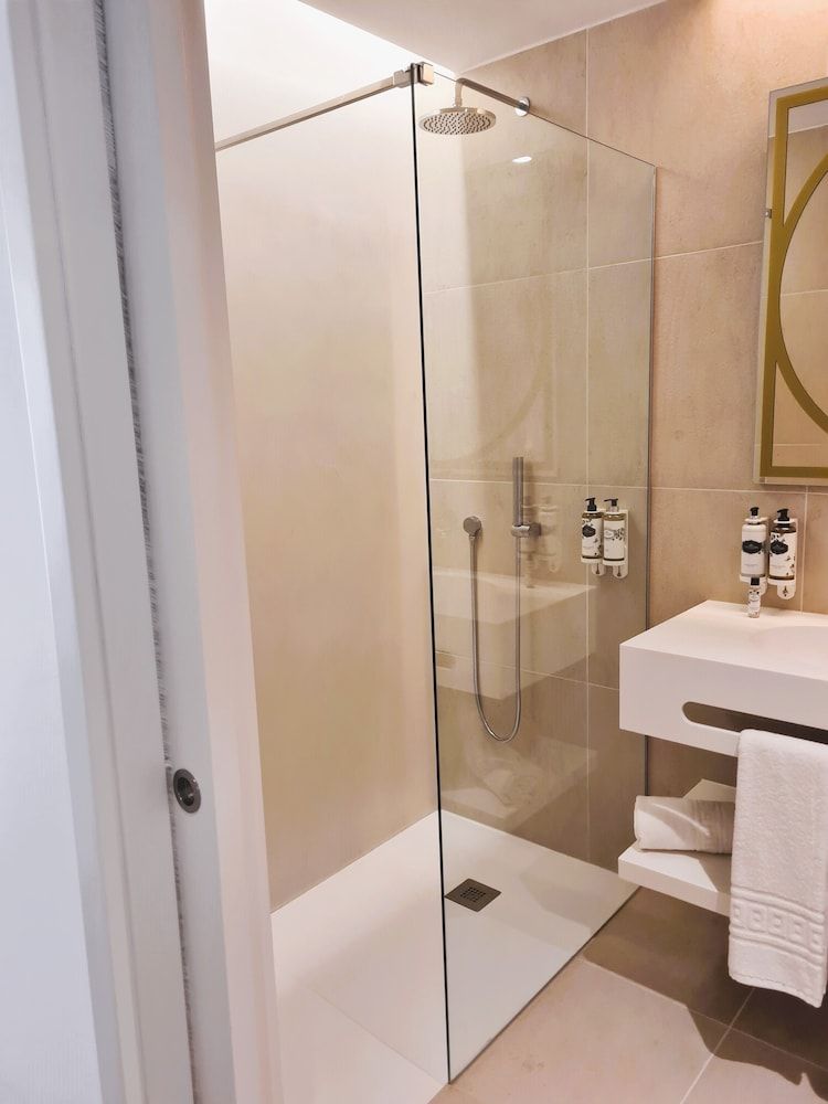 SINES SEA VIEW HOTEL Superior Double Room, City View 4