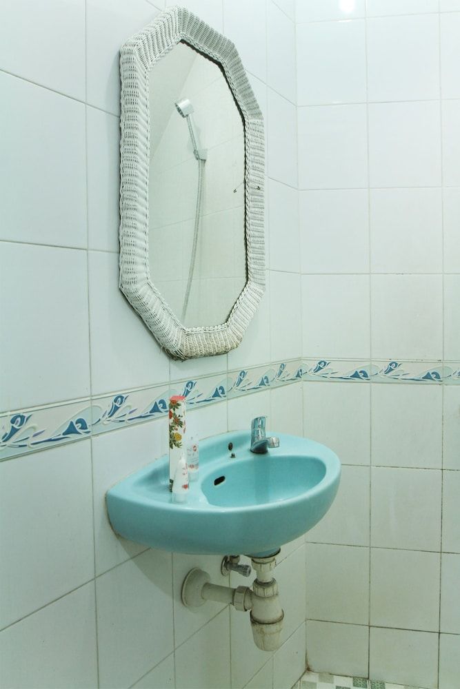 OYO 146 Menteng Residence Near Kementerian Perencanaan Pembangunan Nasional/Badan Perencanaan Pembangunan Nasional (Kementerian PPN/Bappenas) Standard Single Room, Non Smoking 6