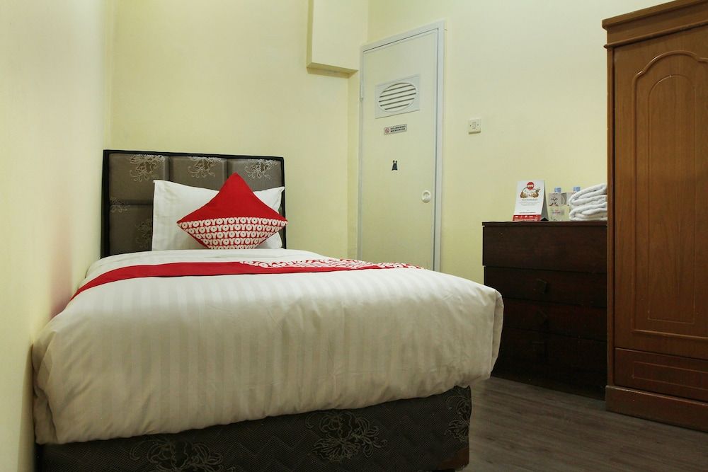 OYO 146 Menteng Residence Near Kementerian Perencanaan Pembangunan Nasional/Badan Perencanaan Pembangunan Nasional (Kementerian PPN/Bappenas) Standard Single Room, Non Smoking 4