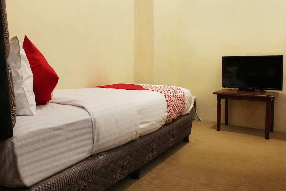 OYO 146 Menteng Residence Near Kementerian Perencanaan Pembangunan Nasional/Badan Perencanaan Pembangunan Nasional (Kementerian PPN/Bappenas) Standard Twin Room, Non Smoking 8