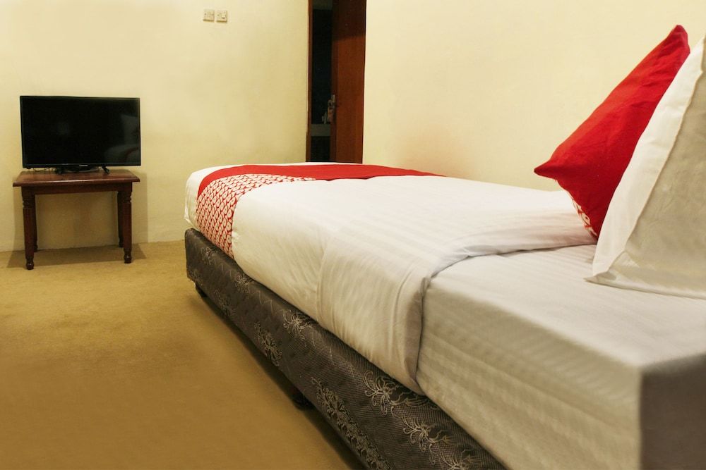 OYO 146 Menteng Residence Near Kementerian Perencanaan Pembangunan Nasional/Badan Perencanaan Pembangunan Nasional (Kementerian PPN/Bappenas) Standard Twin Room, Non Smoking 6