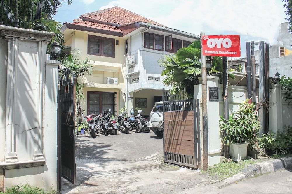 undefined OYO 146 Menteng Residence Near Kementerian Perencanaan Pembangunan Nasional/Badan Perencanaan Pembangunan Nasional (Kementerian PPN/Bappenas) 6