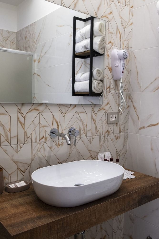 Domus Monasteire Doppia Superior, 1 letto matrimoniale, bagno privato, vista citt (102) 4