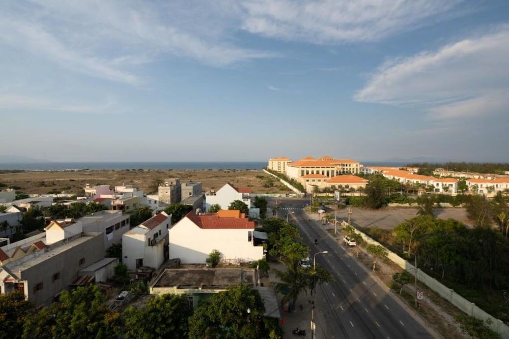 Suri Apartment & Hotel Danang Superior Double Room 3