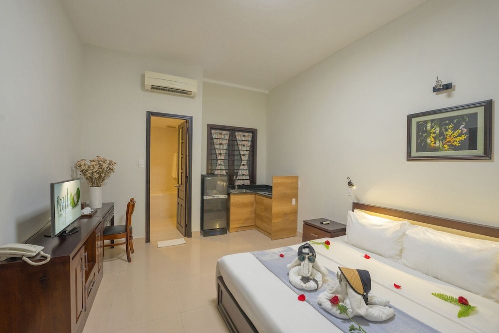 undefined Danapearl Riverside Condotel