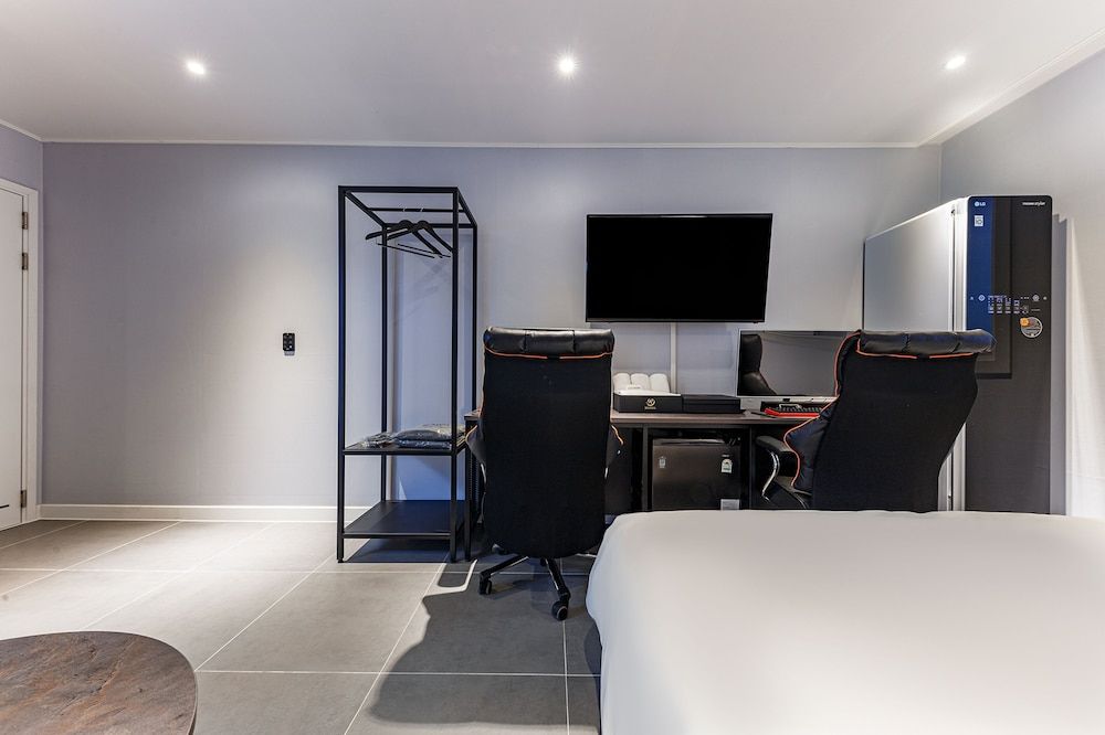 Rest Hotel Premium Double Room 5