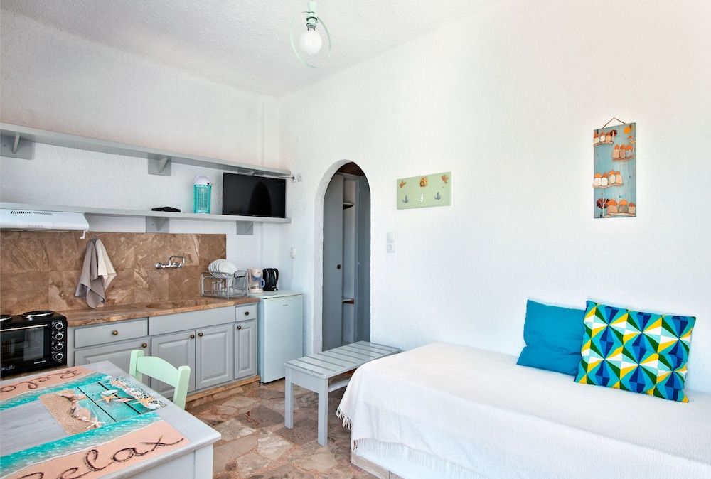 New Aurora Apts Studios Apartment, 1 Bedroom, Terrace, Garden View 12