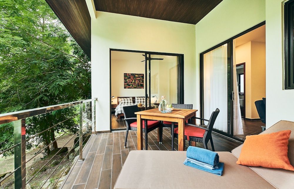 undefined Ranis Lodge 7