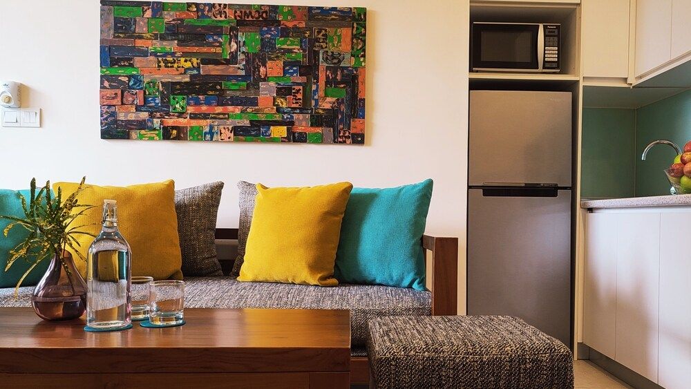 Ranis Lodge Honeymoon Villa 8